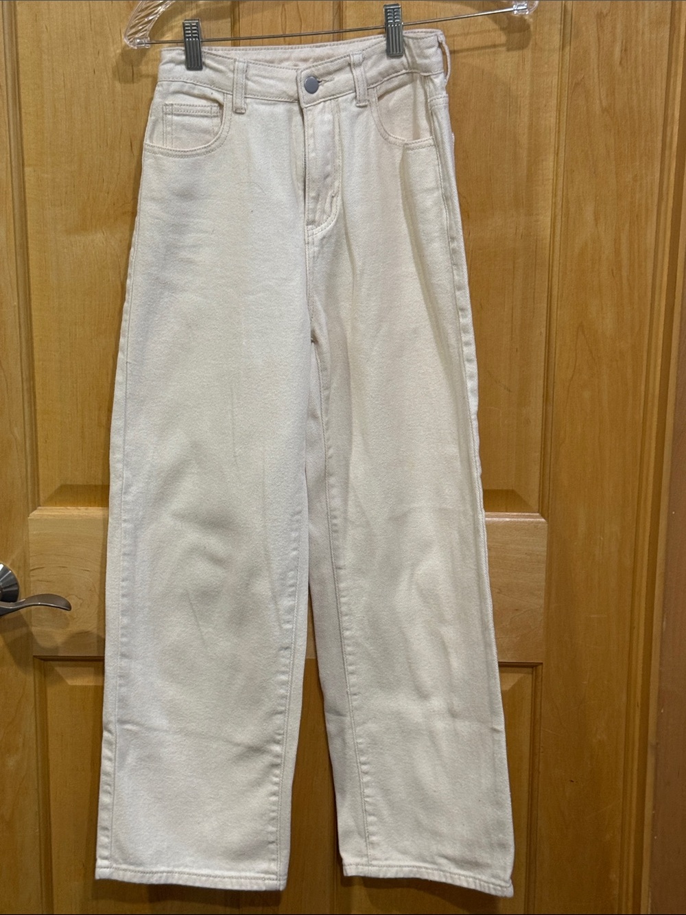 Kushishang Asian Women's High-Rise Straight-Leg Jeans in Cream XS